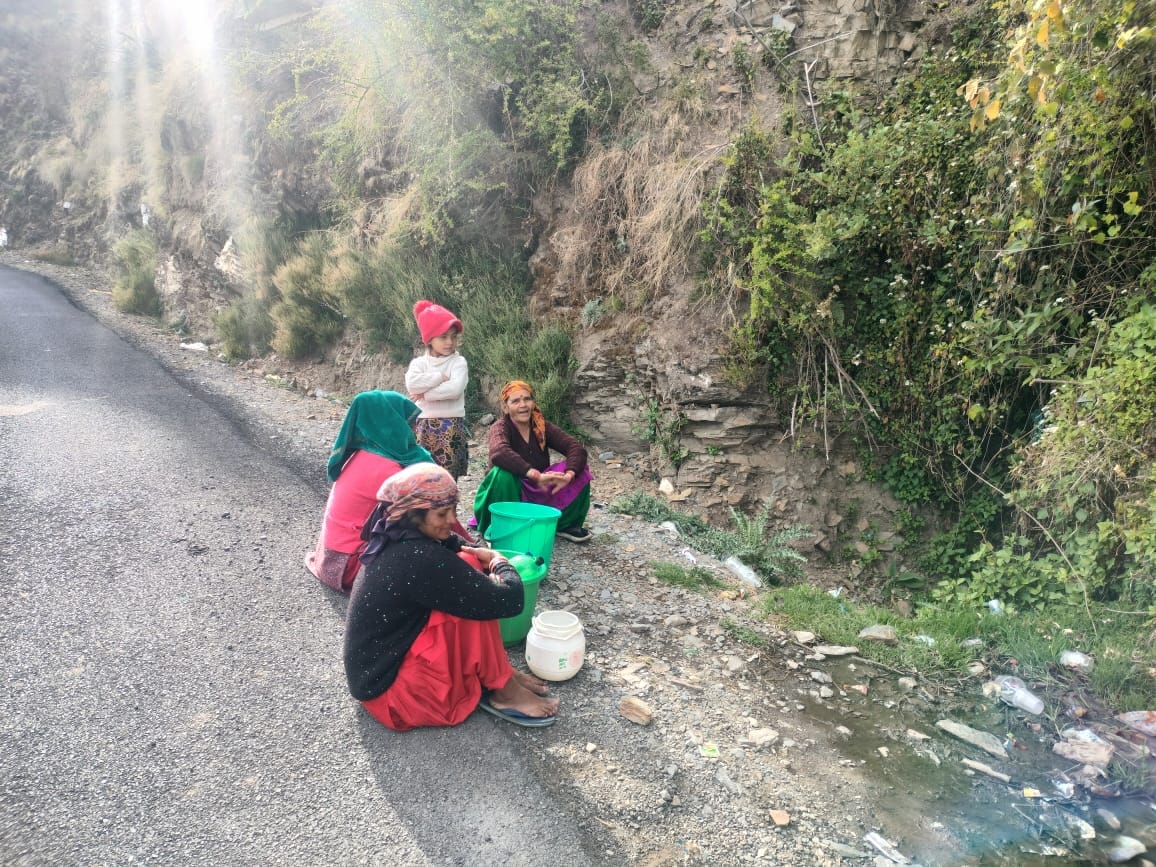 There is no water supply for a week