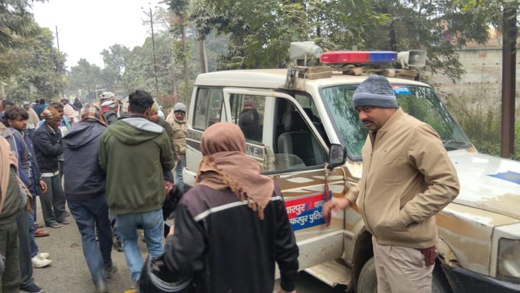 Bihar Accident: मुजफ्फरपुर में आमने-सामने बाइकों की भिड़ंत, एक युवक की मौत, तीन गंभीर घायल; परिजन बेसुध