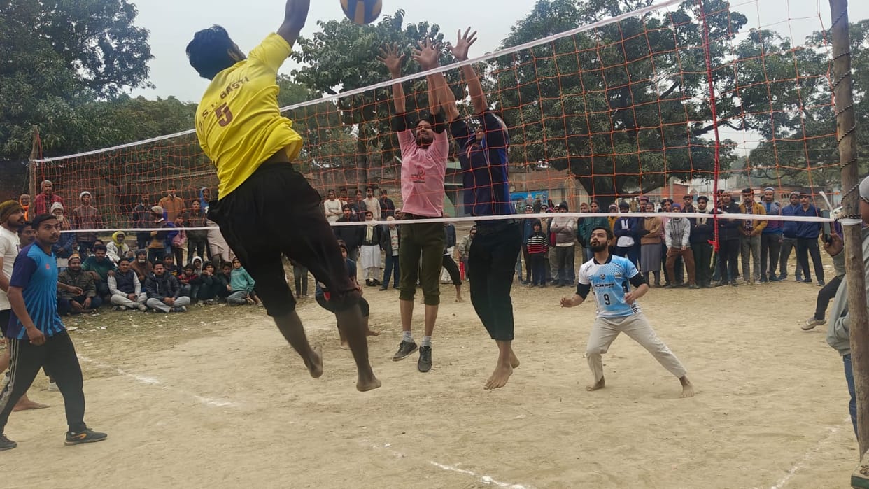 Volleyball: KGN Club won the opening match 21-22.