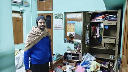 bihar news madhepura theft at retired cwc officer house jewellery cash us dollars stolen bihar police