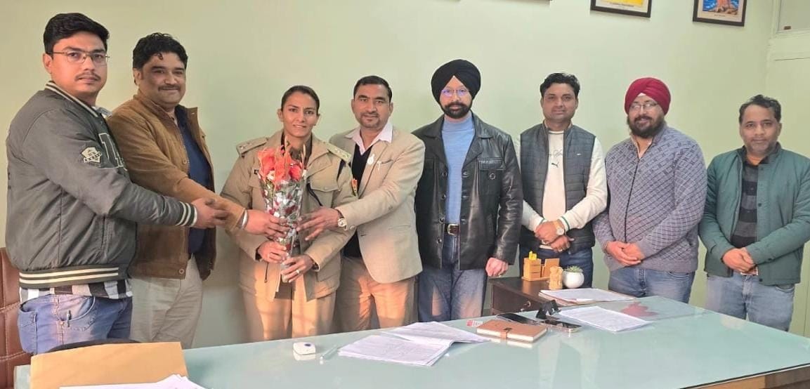 ACP Geeta Phogat was welcomed by the industrial association.