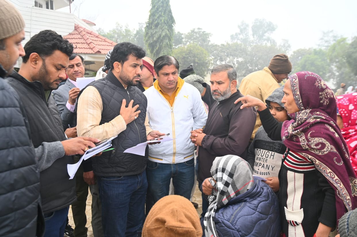 There is a demand to resume bus service from Agwanpur to Khanpur Kalan.