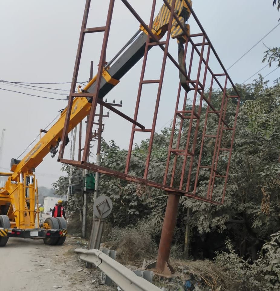 Remove permitted unipole-hoardings on the highway