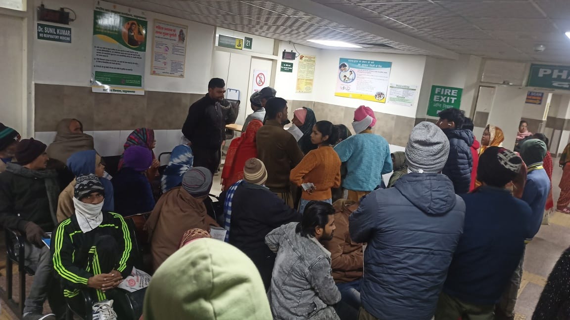 Six doctors were on leave at the district civil hospital, leaving patients in distress