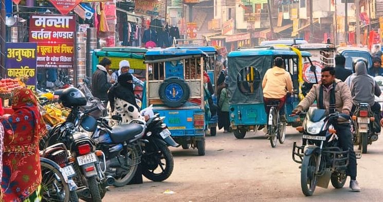 Traffic system disrupted due to illegal occupation of roads
