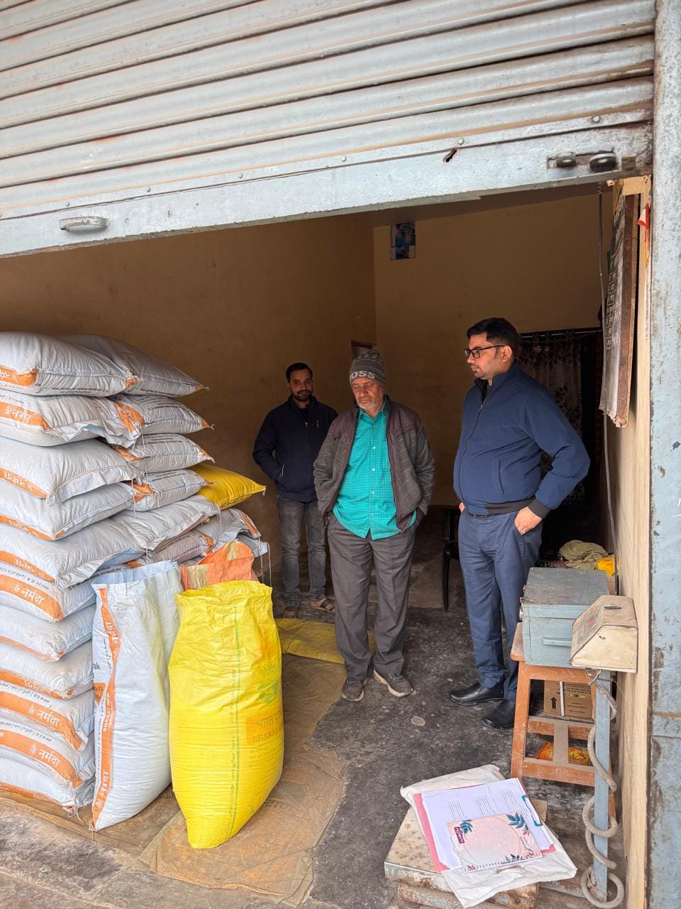 Records not updated, notice issued to fertilizer seller.