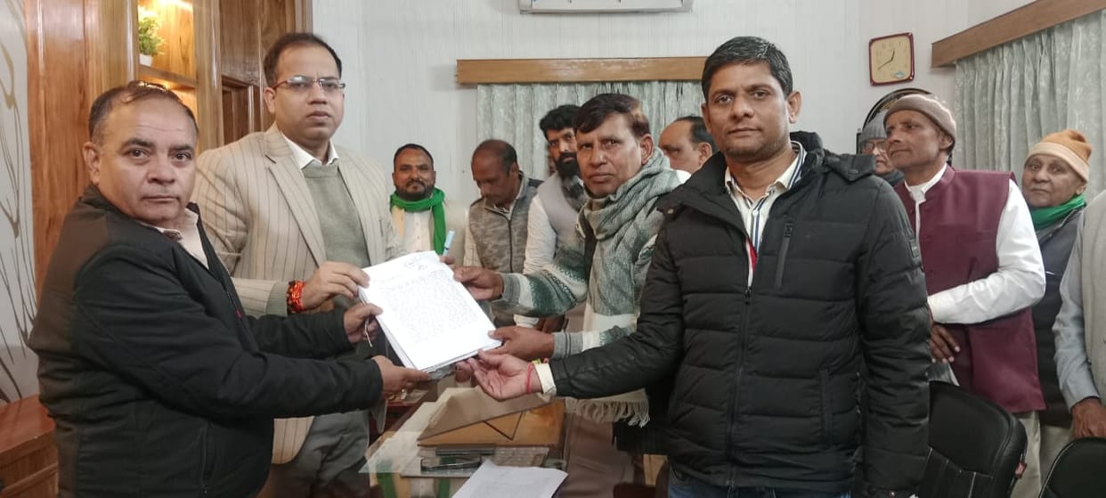 Farmers do not want to give their land for Harnandipuram project, expressed protest