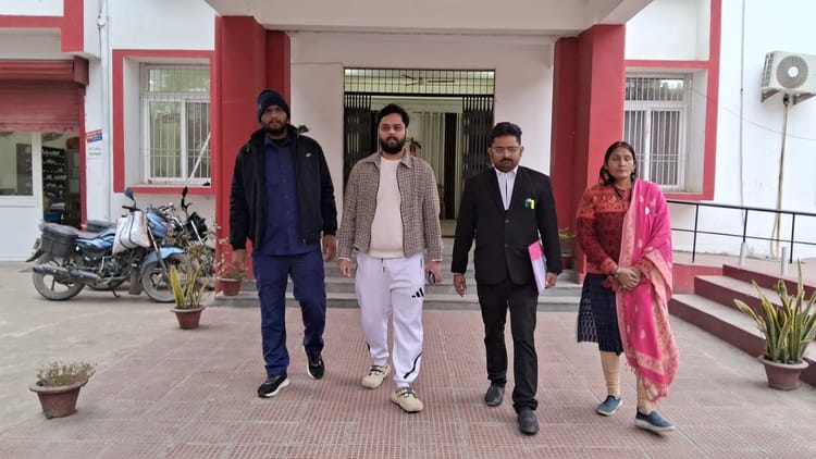 Bihar: नवविवाहिता की मौत का मामला, परिजनों ने एसएसपी से लगाई गुहार; हत्या को सुसाइड दिखाने का आरोप