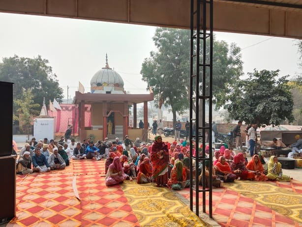 The yogi completed his penance under the stream of 108 cold water pots.