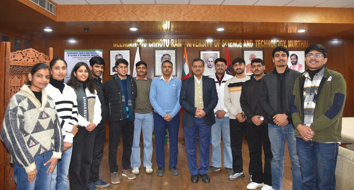 Six students selected by a prestigious company, will receive an annual package of 6 lakh rupees.
