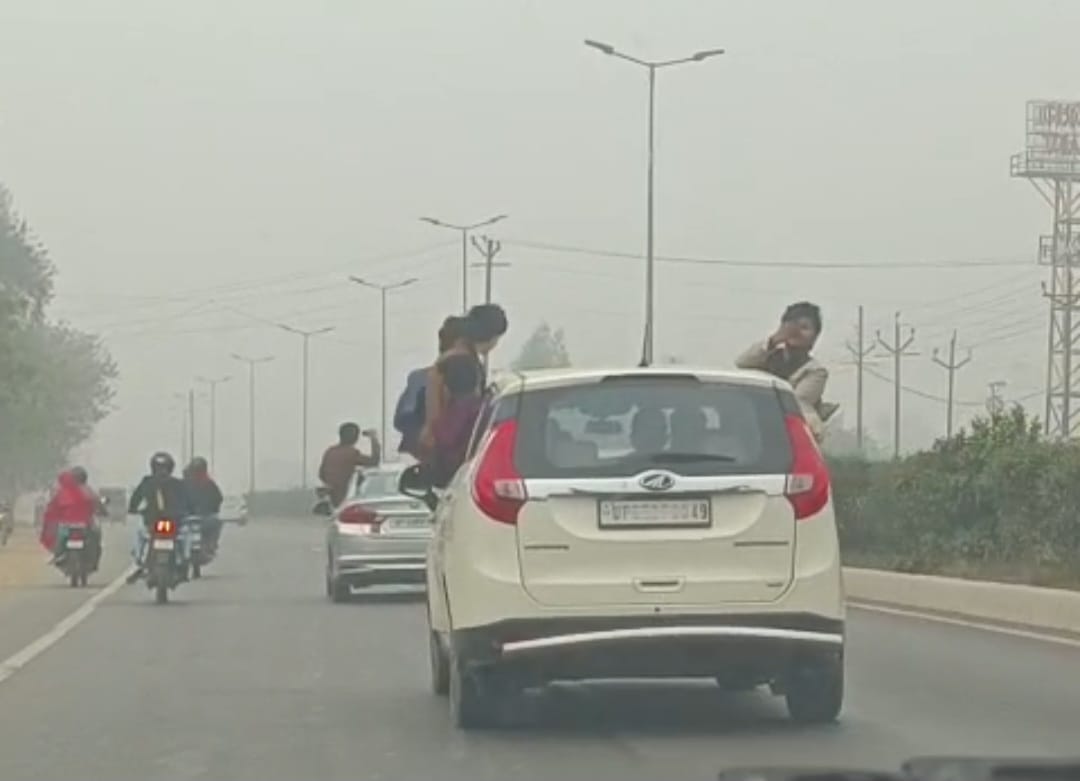 School students perform stunts in moving cars on the highway, video goes viral on social media