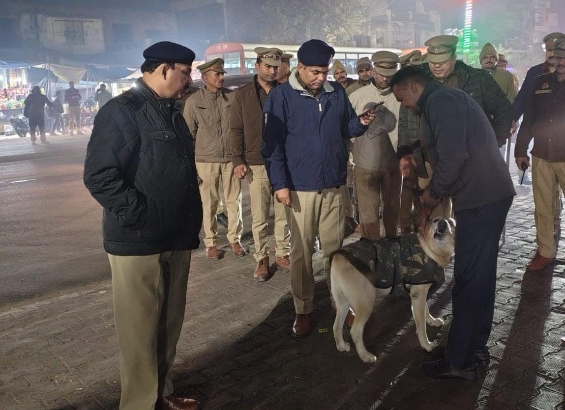 Police is alert...do not try to disturb law and order or spoil the atmosphere.