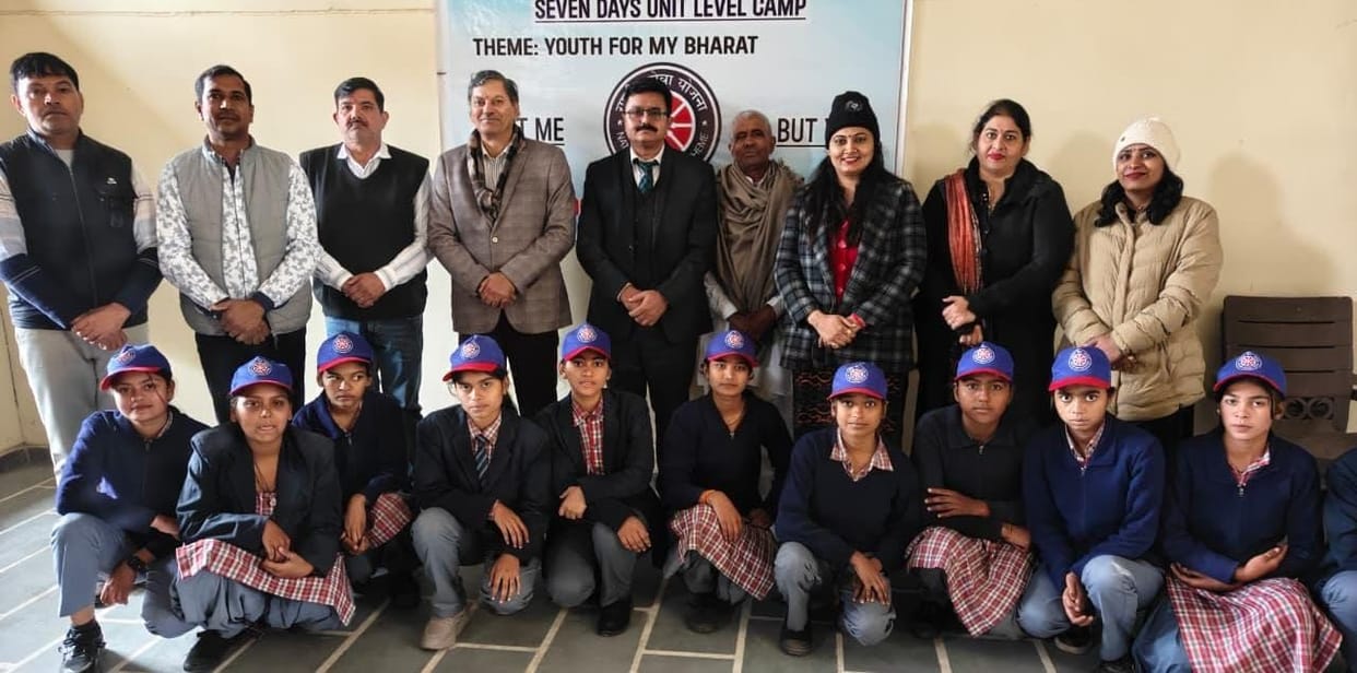 The volunteers were told about the importance of NSS, discipline, and the spirit of service.