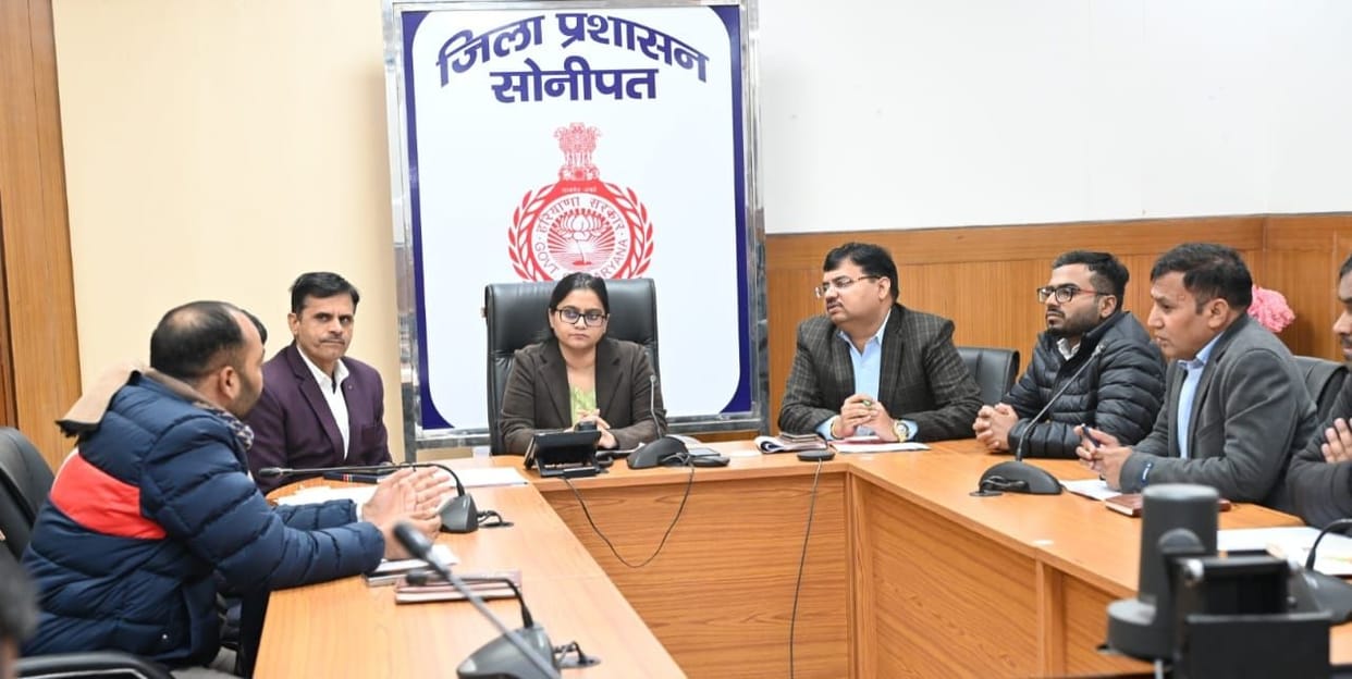 Instructions have been issued to file an FIR against those involved in illegal construction.