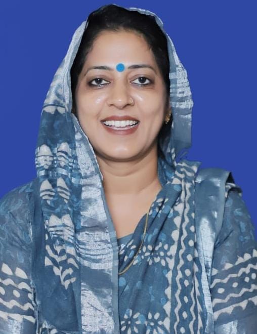 Deepika Yadav became the national coordinator of Mahila Congress.