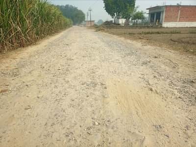 The road connecting Sonbarsa village to the highway is in bad condition.
