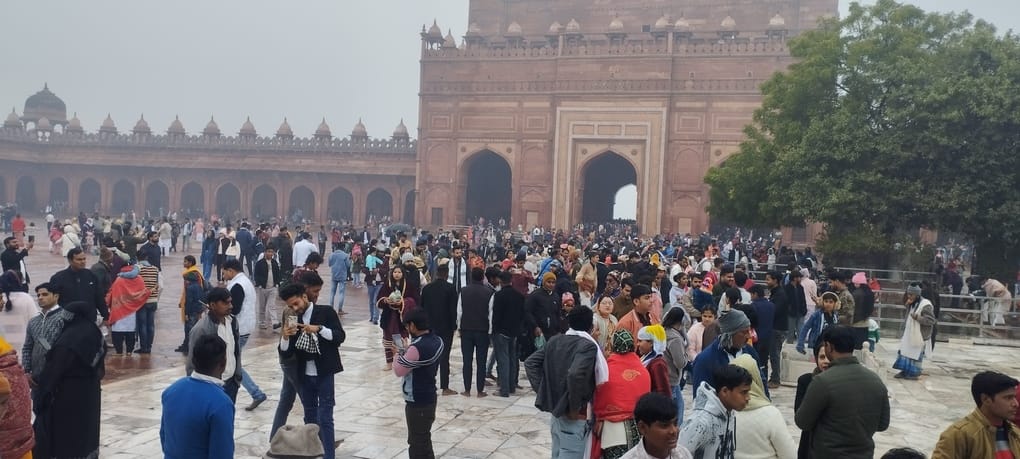 A flood of tourists descended on Sikri on New Year's Day.