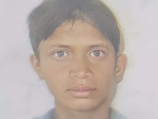 Youth dies after being hit by a recovery van on the highway
