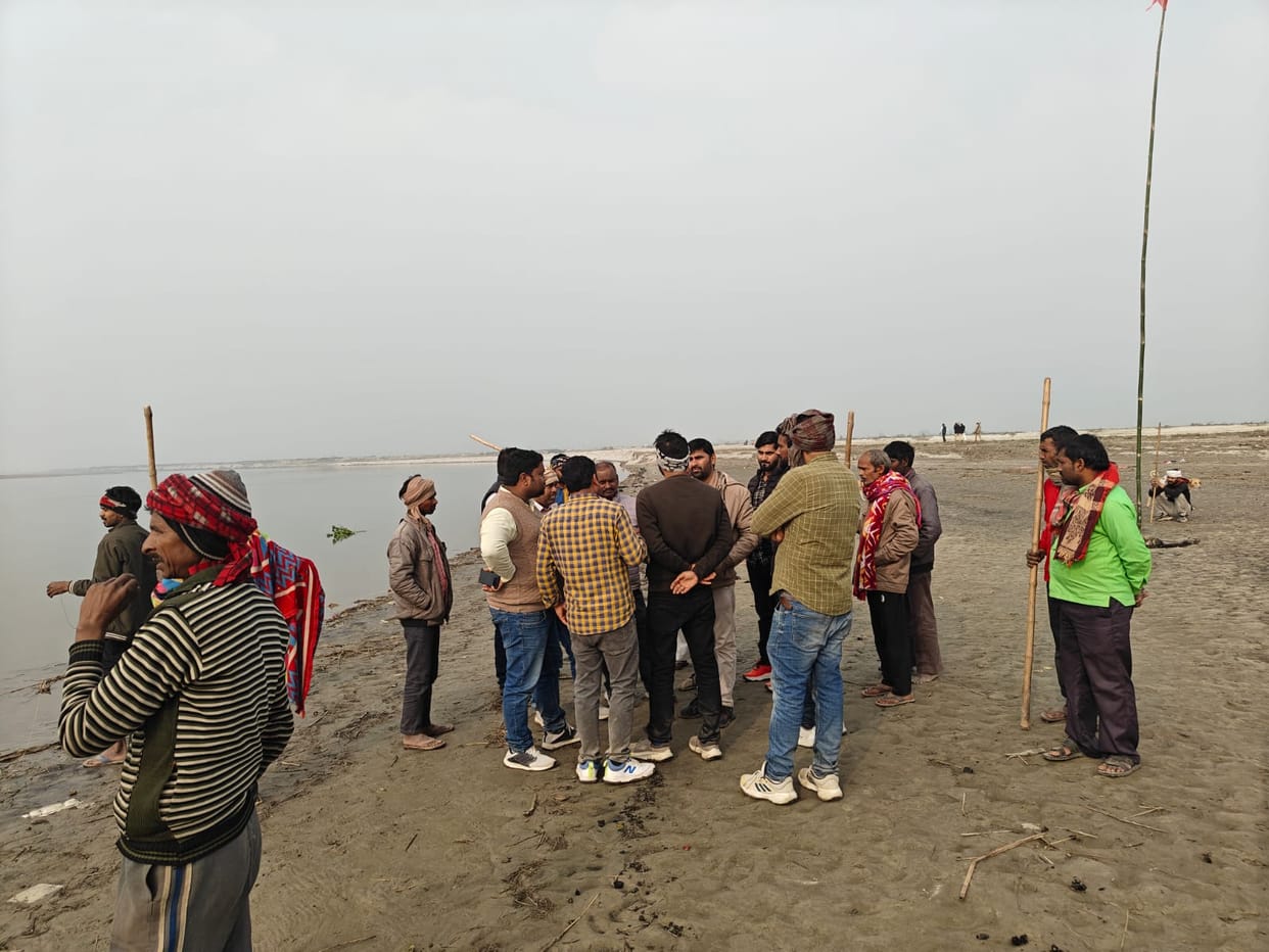 The border dispute remained unresolved even after the measurement conducted by the revenue teams of the two districts.