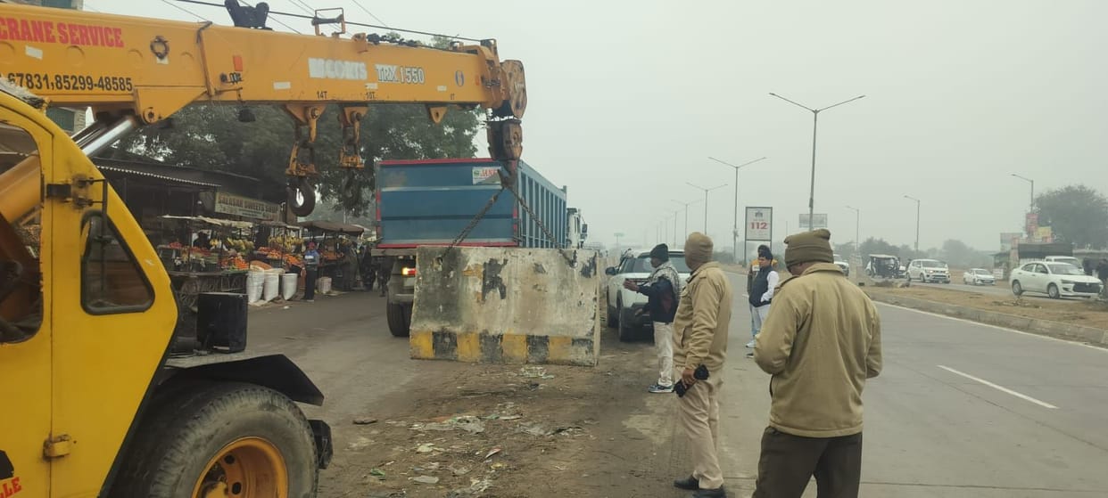 Black spots in front of the bus stand will be eliminated; NHAI has started the work.