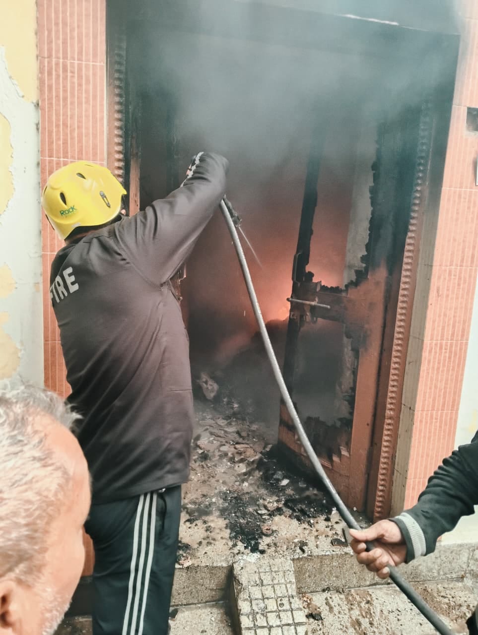 Fire breaks out in store room in Rajputana locality, goods burnt