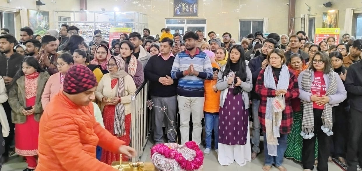 Devotees reached ISKCON temple to seek blessings