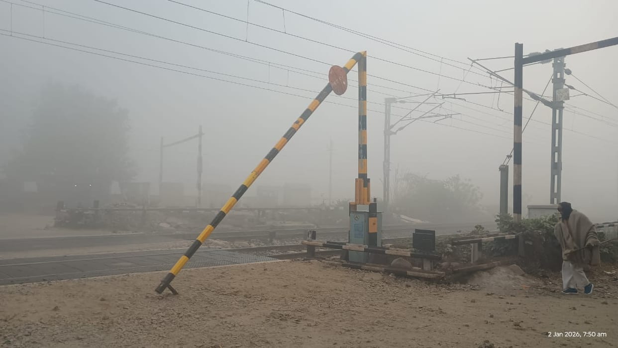Railway gate boom breaks due to collision with vehicle, traffic disrupted