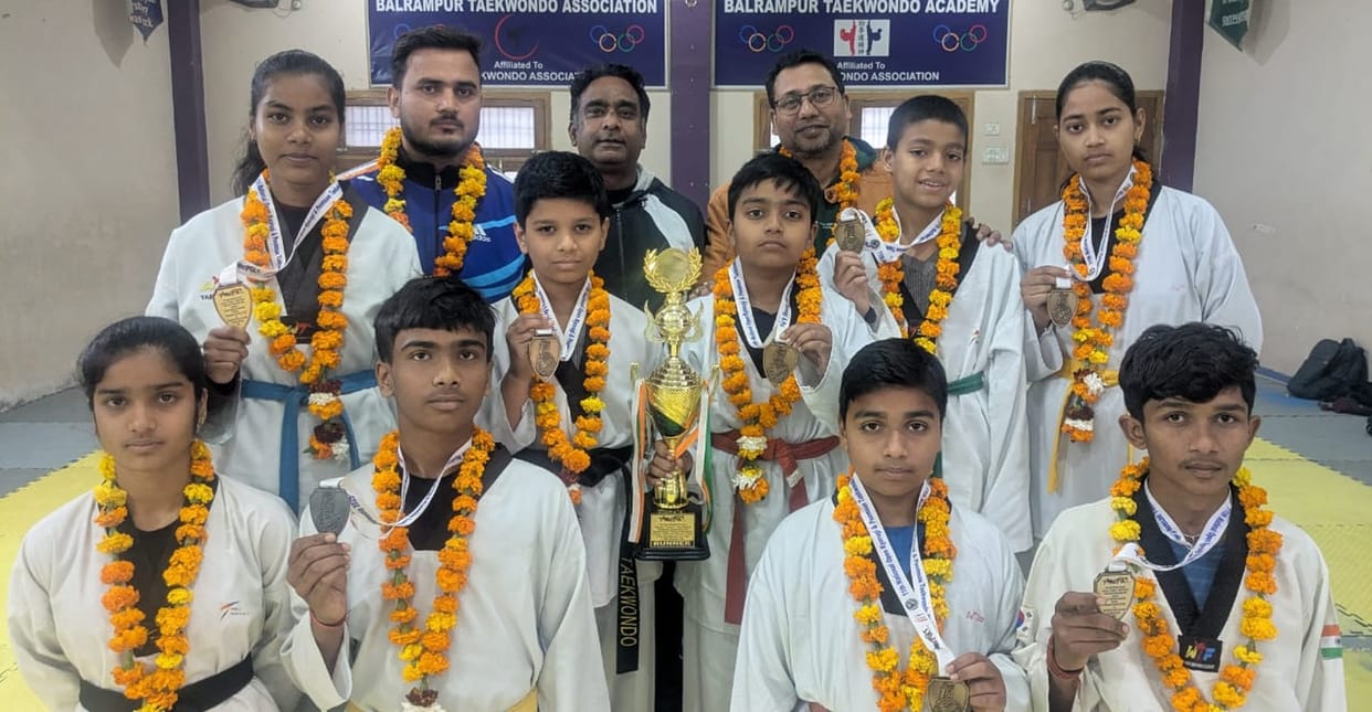 Taekwondo players from the district shine in Kolkata, winning eight medals