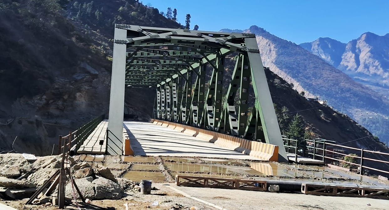 Badrinath Highway: Motor bridge ready at Jhadkula, approach road under construction