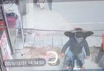 Two men on a motorcycle kidnapped a student and beat him up.