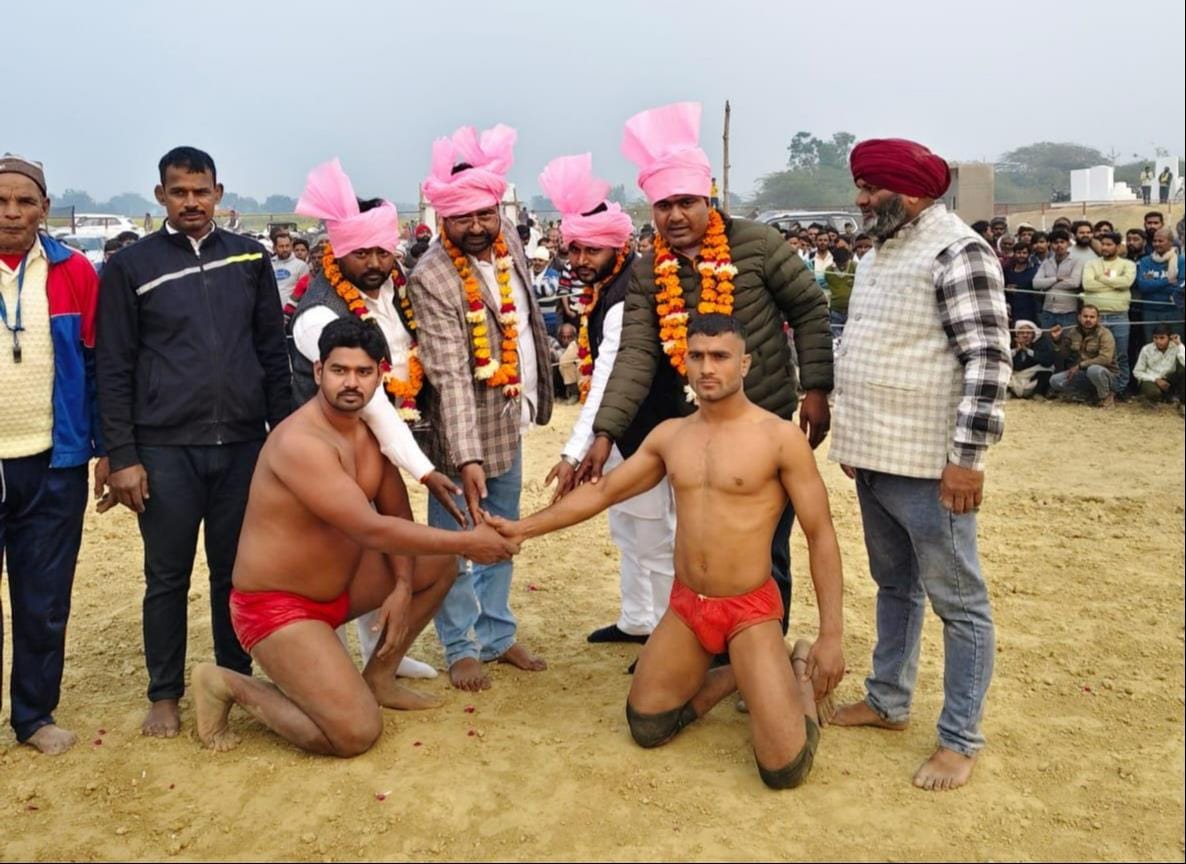 Gaurav of Kannauj defeated Kuldeep of Firozabad to win the title.