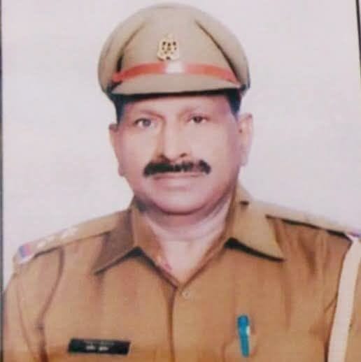 mainpuri news ex police officer death accident