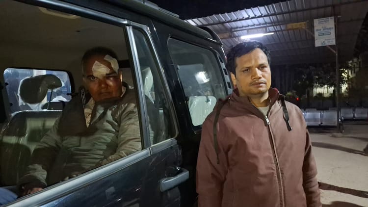 Bihar News: बिजली विभाग के जूनियर इंजीनियर पर जानलेवा हमला, दो कर्मी घायल; निरीक्षण के दौरान ऐसा हुआ