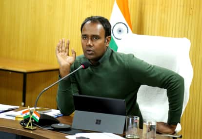 Sagar News: A 'no leakage' certificate must be submitted every month, Sagar Collector issues strict orders.