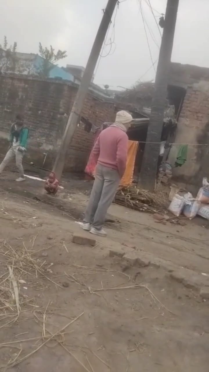 Nalanda news A video of a ward councilor demanding money in the PM Awas Yojana has gone viral.