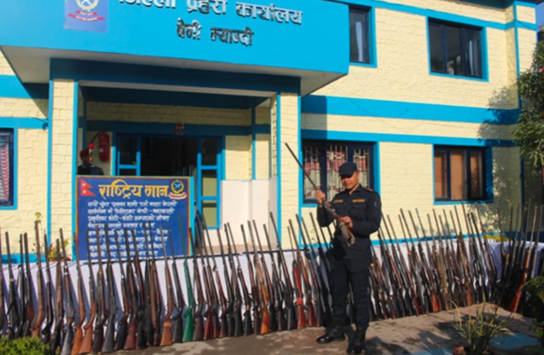 Siddharthnagar News: 115 illegal weapons recovered in Nepal