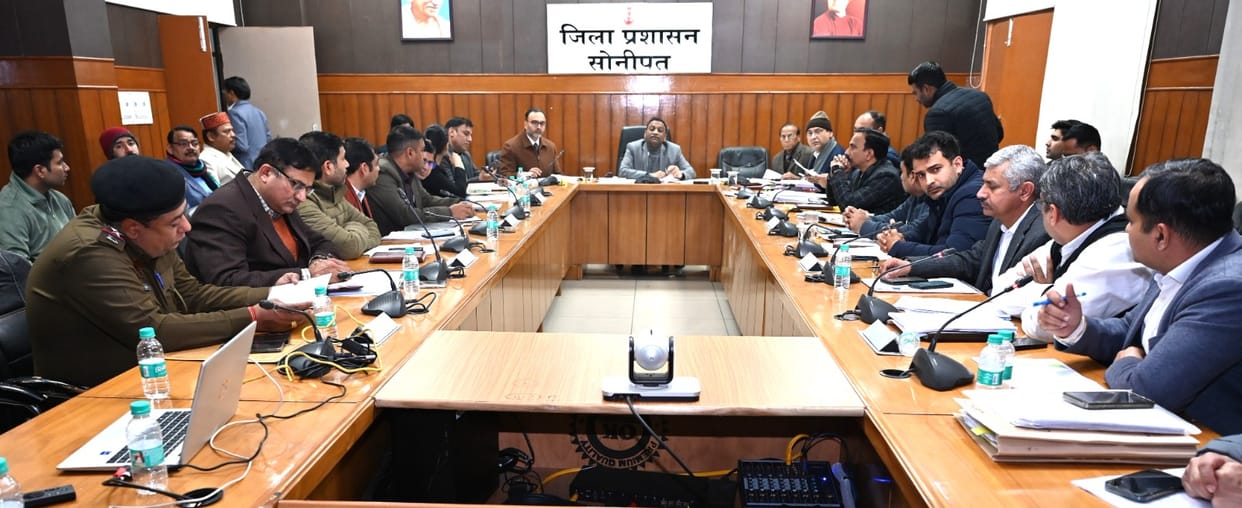 Install CCTV cameras at the entry and exit points of industrial areas within a week; a special campaign will be launched against illegal tankers.
