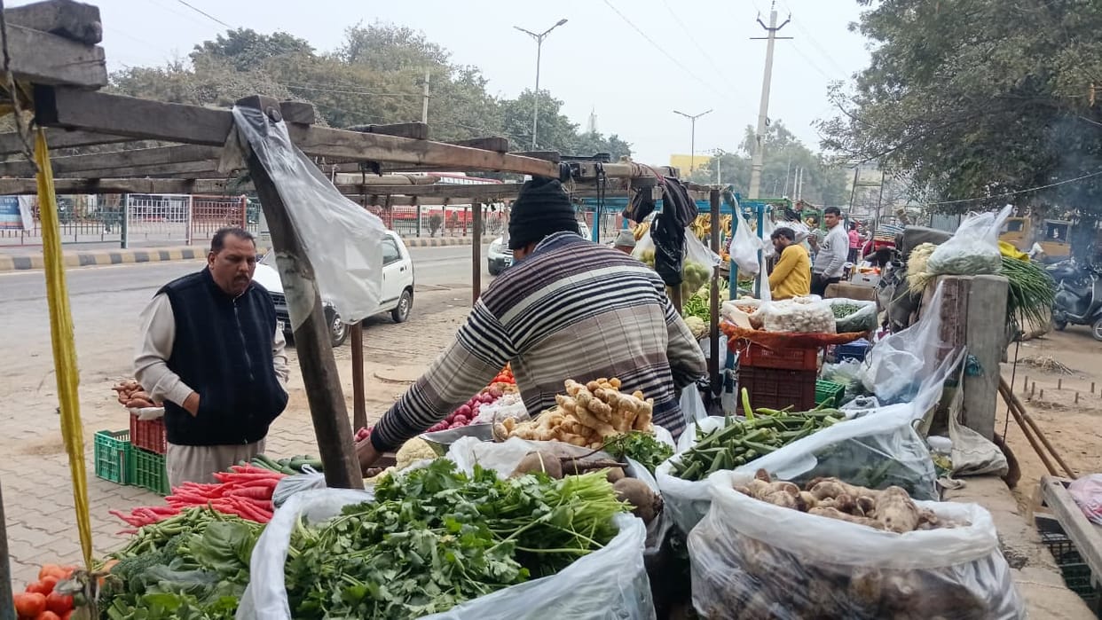 Cauliflower and potatoes are selling at Rs 6 per kg, leaving farmers worried as they are unable to recover their costs