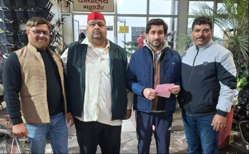 Controversy over objectionable sloganeering gained momentum, entire society united in protest