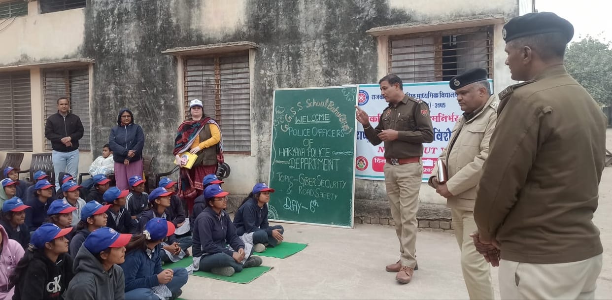 Students were made aware of cybercrime.