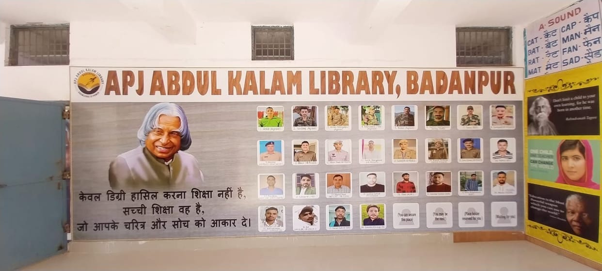 The free libraries of Baranpur have become the hope of the youth.