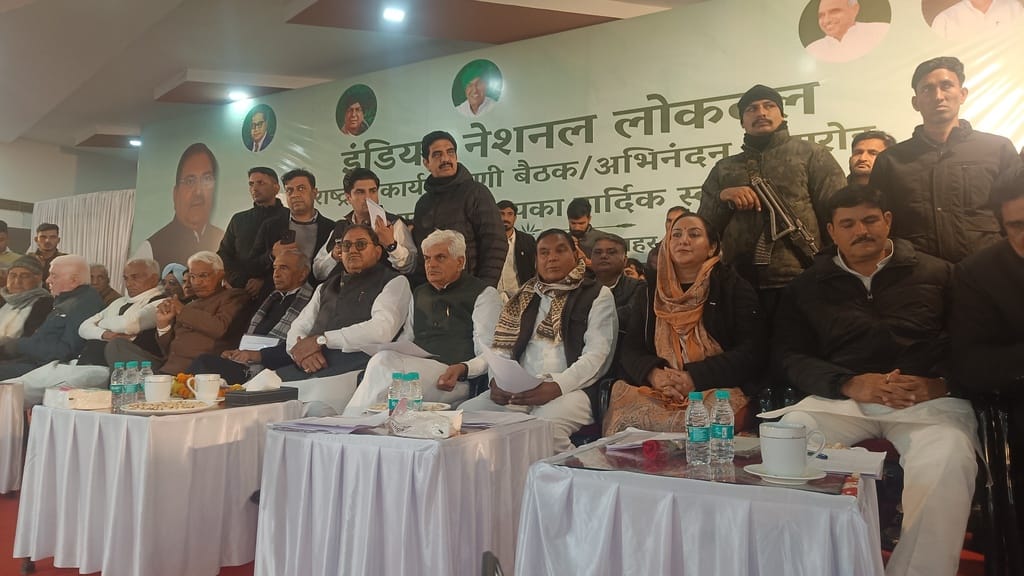 People of the state are unhappy with Congress and BJP, people of one party have closed shop: Abhay Chautala
