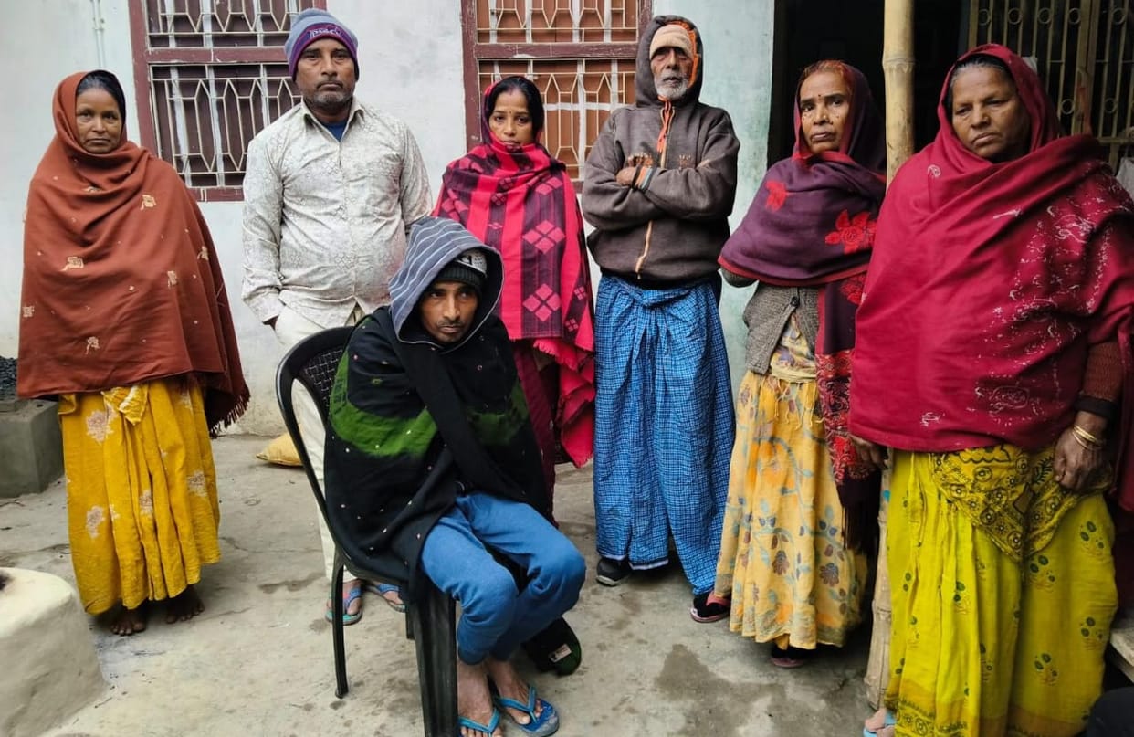Muzaffarpur Bihar news : mother's eyes filled with tears as her son returns alive after 18 years