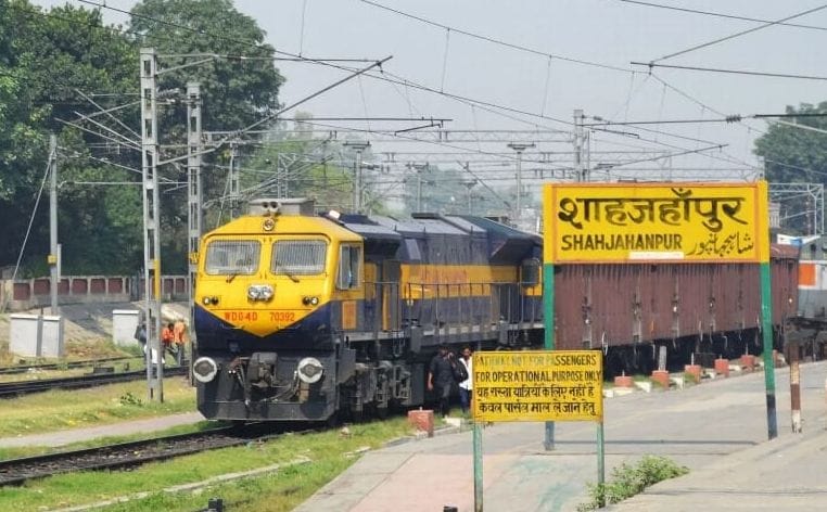 Four trains and a bus service have been started from Shahjahanpur to Prayagraj