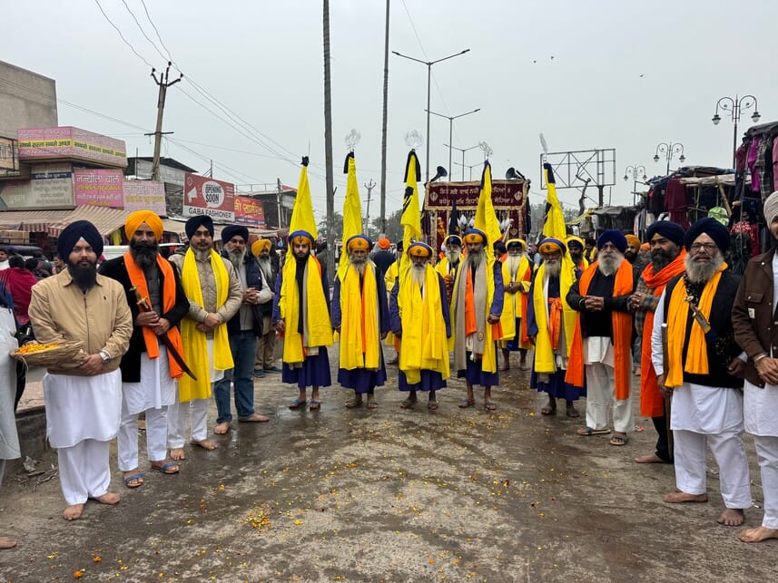 Nagar Kirtan taken out on the occasion of Prakash Parv