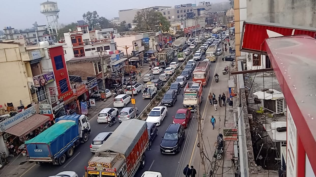 Traffic remained disrupted in the district headquarters
