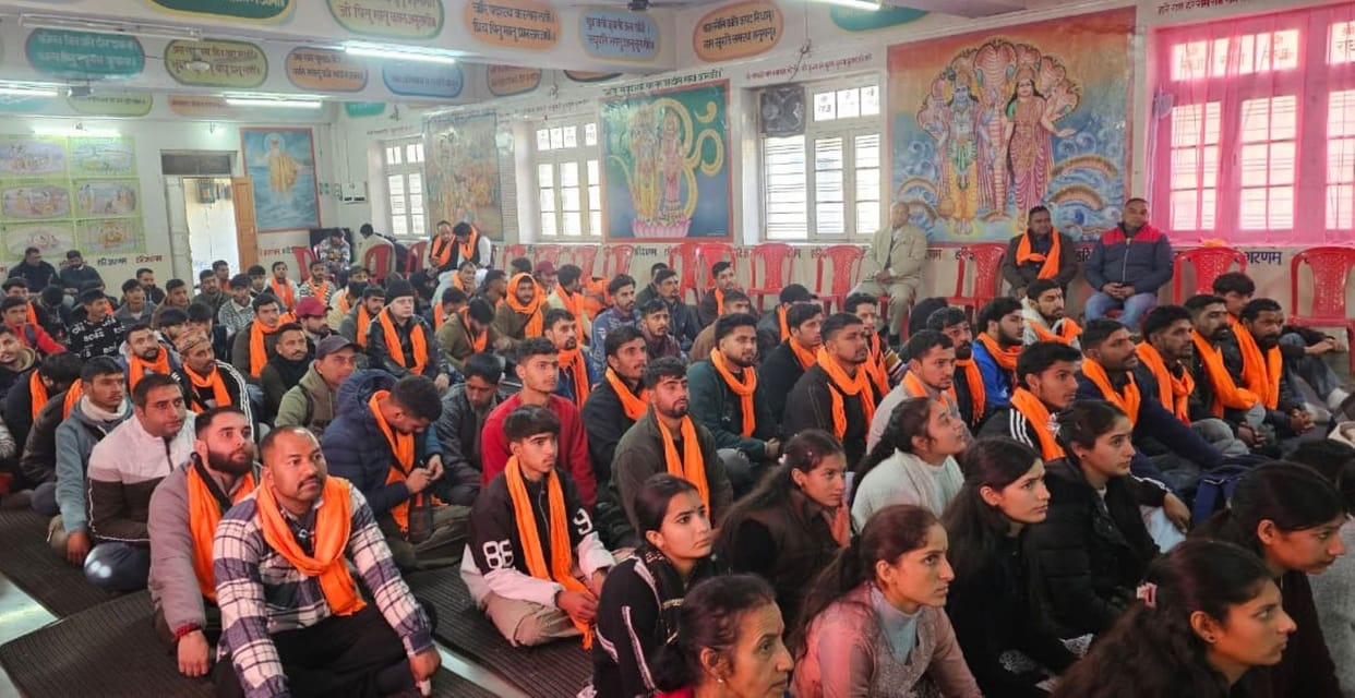VHP and Bajrang Dal took out a procession