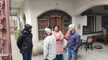 bihar news madhepura retired cashier house theft jewellery cash stolen bihar police investigation