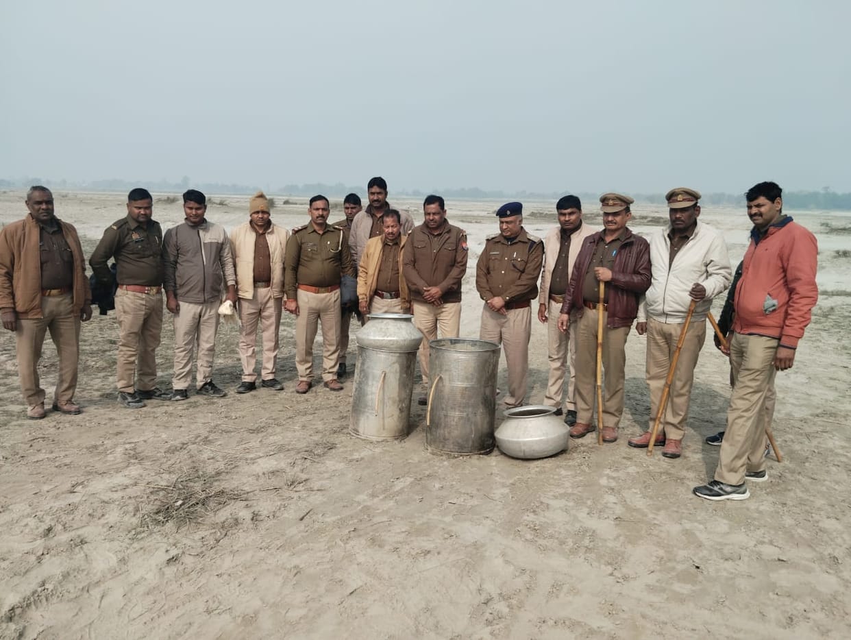 Young people are getting involved in the cannabis and liquor trade; illegal distilleries are flourishing in the Majha region.