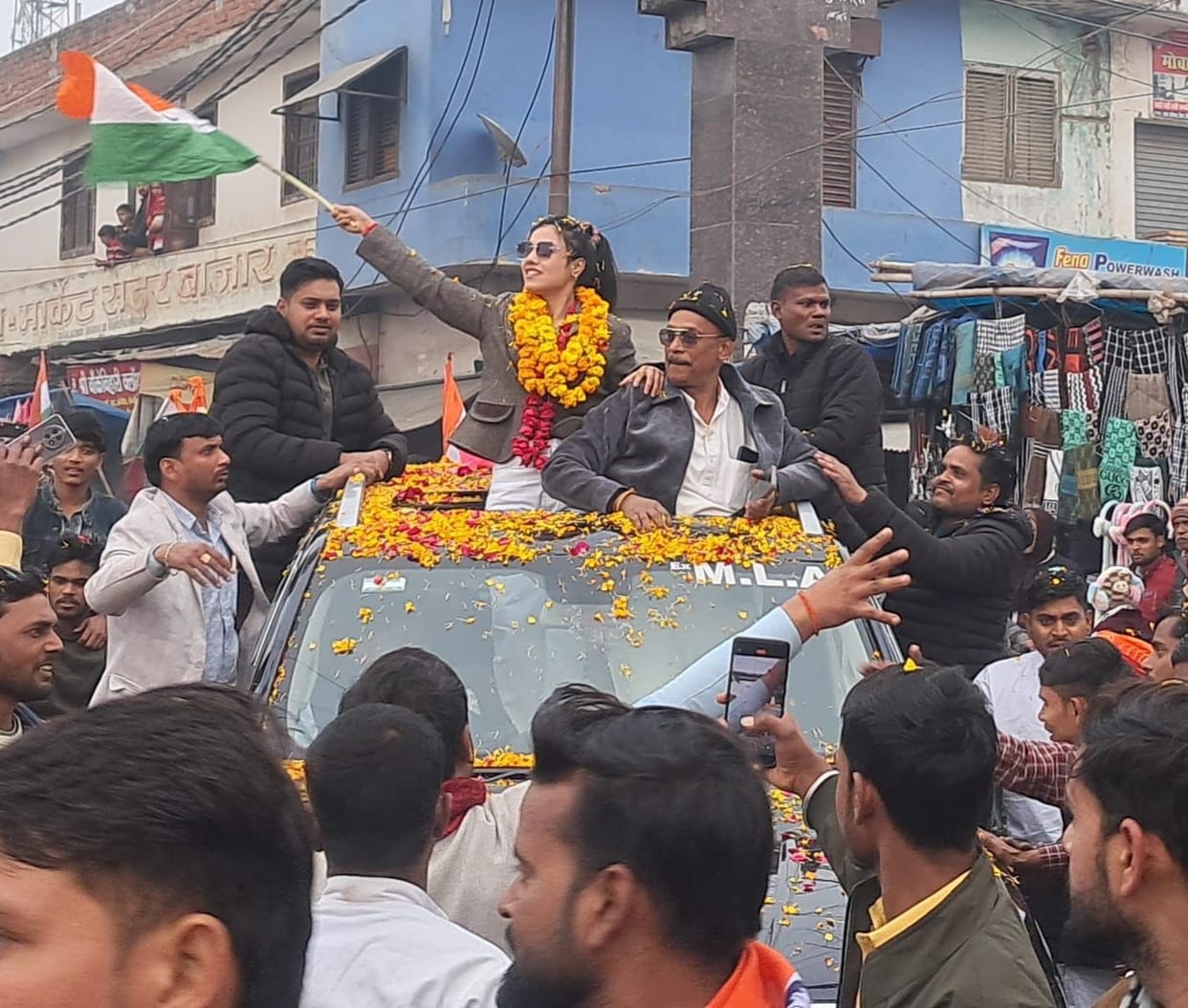 mainpuri news khusbu honored mma lebnan
